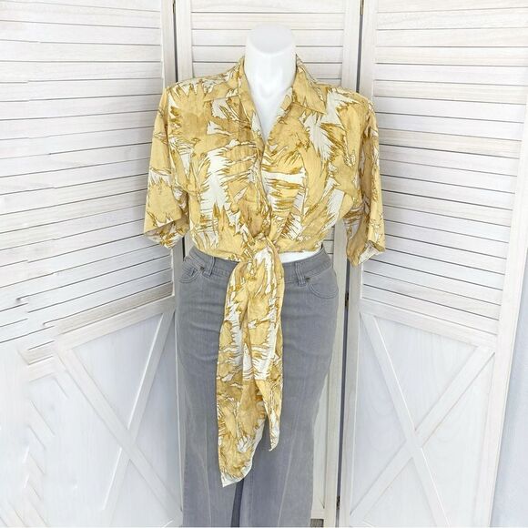 H&M Abstract Leaf Print Tie Front Crop Blouse Tan Cream Large Half Sleeve - Picture 1 of 15